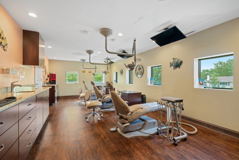 ster Dental, Hoffman Estates, IL Andrews Dental Construction